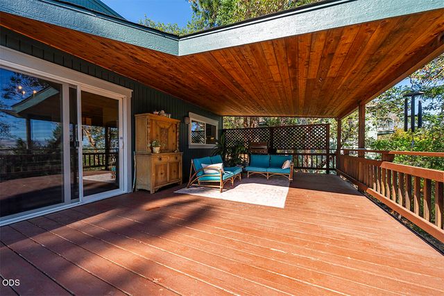 1000 Ivy Lane, Ashland, OR 97520