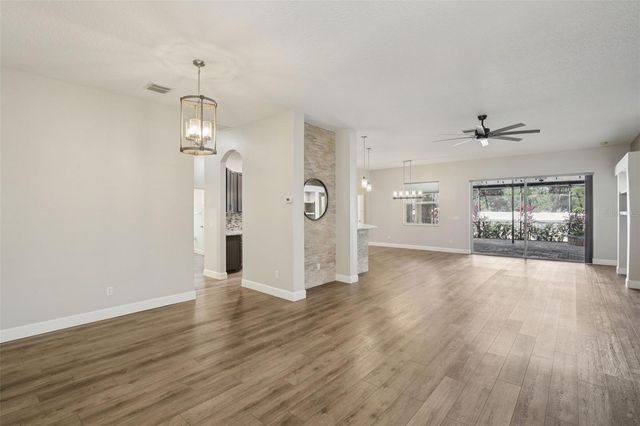 1918 RUTHERFORD DRIVE, Dover, FL 33527