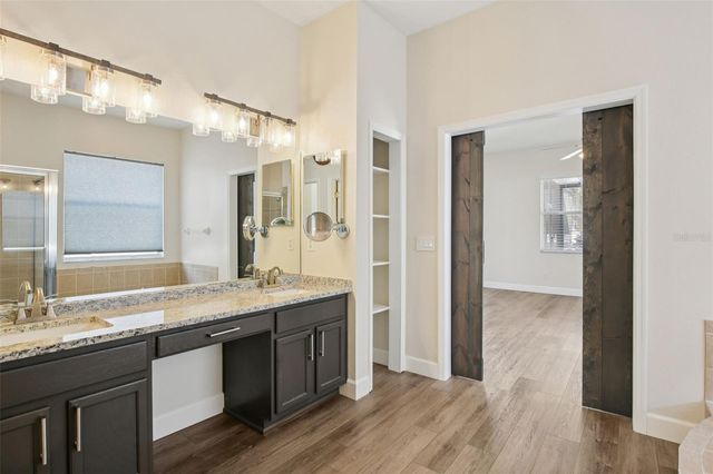 1918 RUTHERFORD DRIVE, Dover, FL 33527