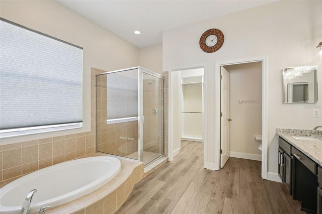 1918 RUTHERFORD DRIVE, Dover, FL 33527