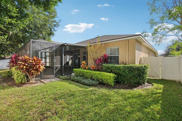 1918 RUTHERFORD DRIVE, Dover, FL 33527