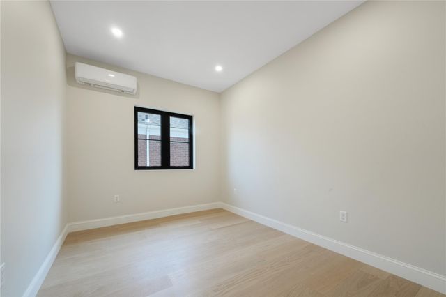 75-31 175th Street, Fresh Meadows, NY 11366