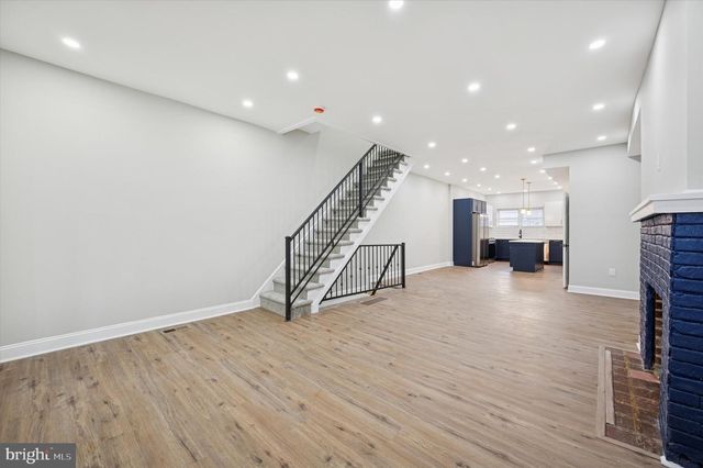 5722 FLORENCE AVE, Philadelphia, PA 19143