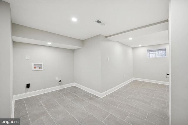 5722 FLORENCE AVE, Philadelphia, PA 19143