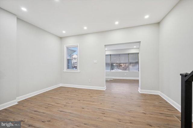 5722 FLORENCE AVE, Philadelphia, PA 19143