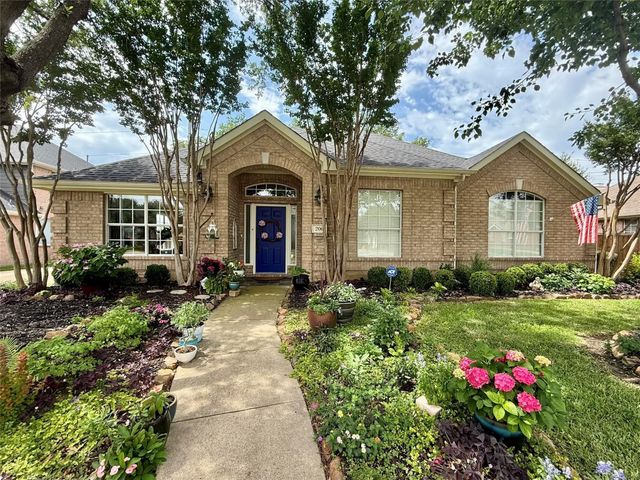 206 Glenwood Drive, Murphy, TX 75094