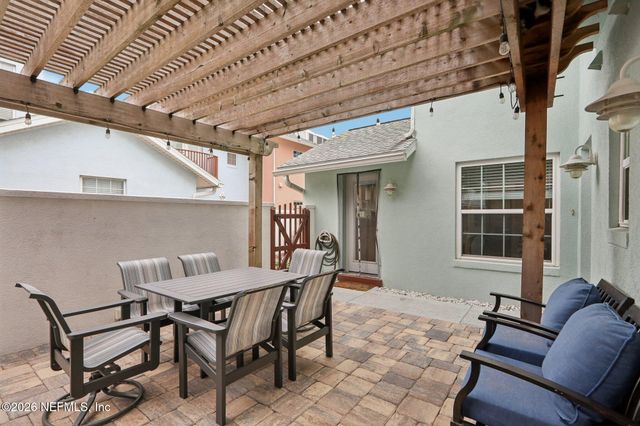 1524 1ST Street S, Jacksonville Beach, FL 32250