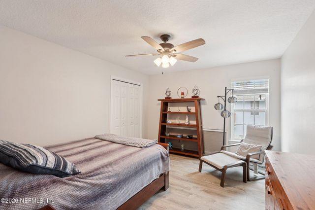 1524 1ST Street S, Jacksonville Beach, FL 32250