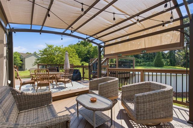 1817 Deer View Court, Howell, MI 48843