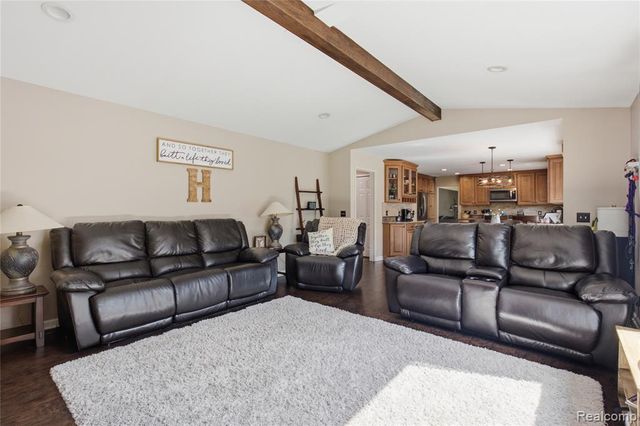 1817 Deer View Court, Howell, MI 48843