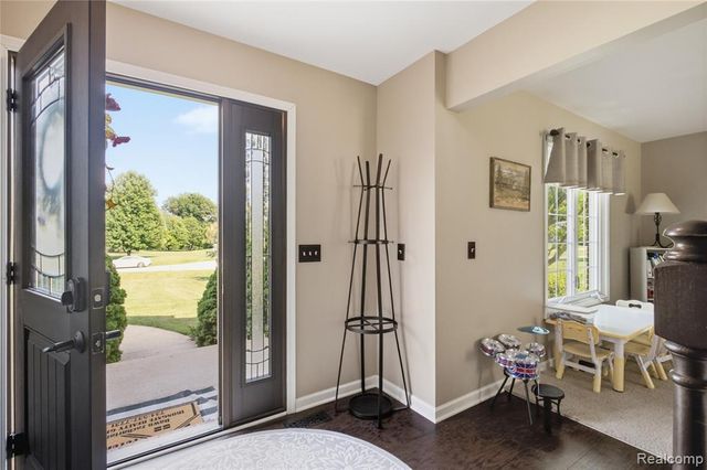 1817 Deer View Court, Howell, MI 48843