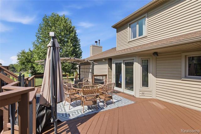 1817 Deer View Court, Howell, MI 48843