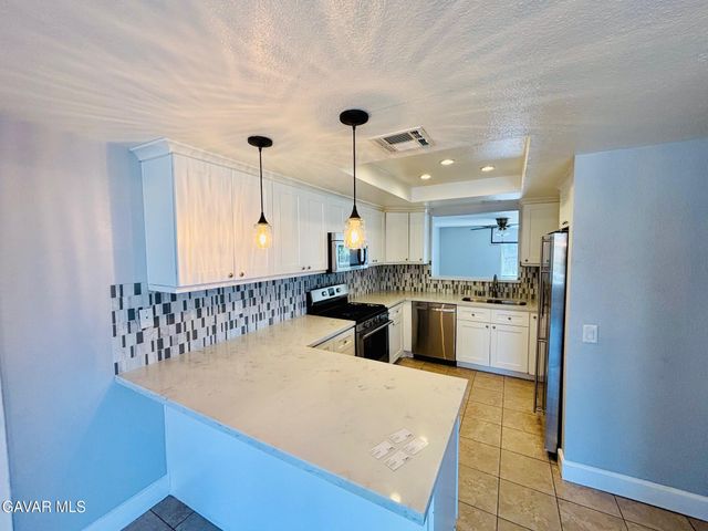 38343 W 5th Place, Palmdale, CA 93551