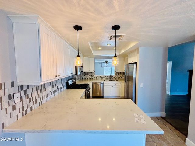 38343 W 5th Place, Palmdale, CA 93551