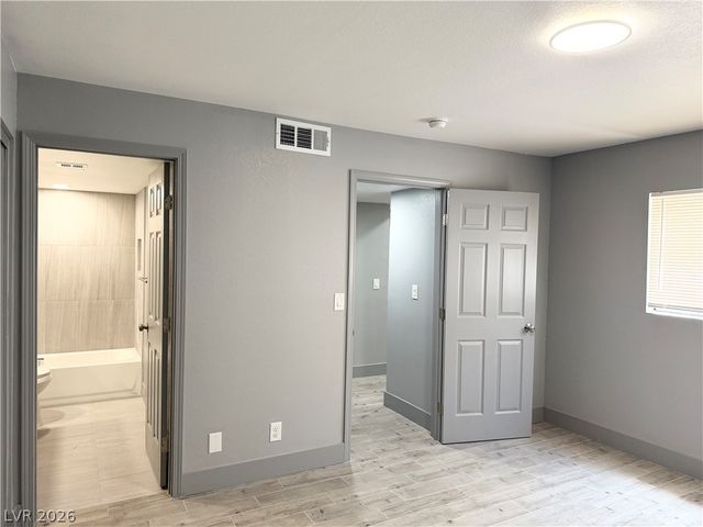 4160 Gannet Circle 341, Las Vegas, NV 89103