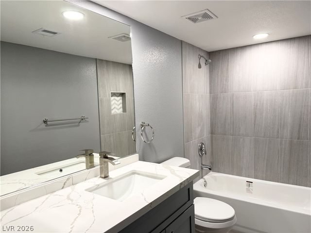 4160 Gannet Circle 341, Las Vegas, NV 89103