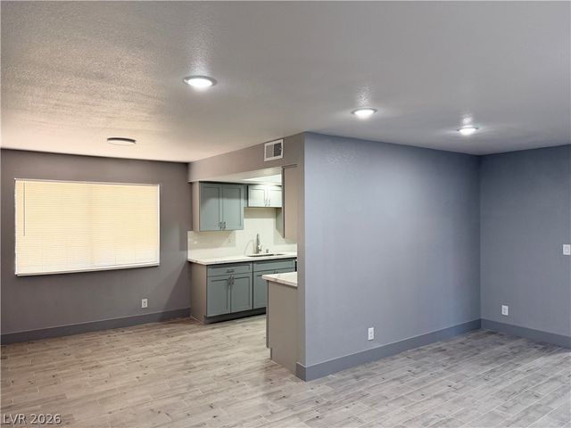 4160 Gannet Circle 341, Las Vegas, NV 89103
