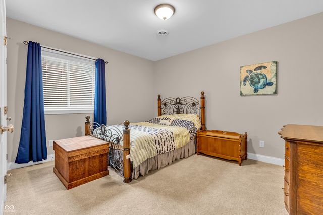 1522 S Millcreek Road, Greensburg, IN 47240