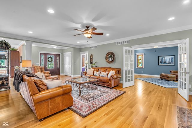 1522 S Millcreek Road, Greensburg, IN 47240