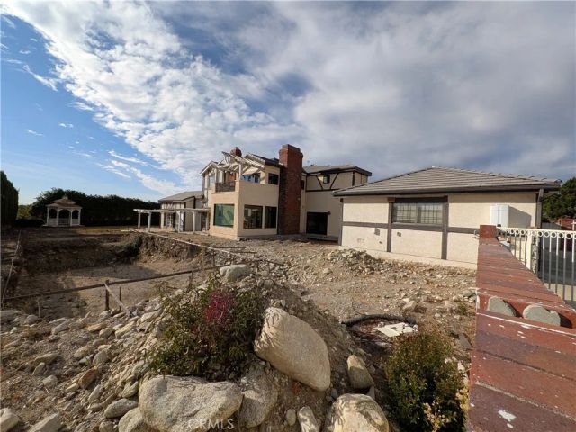 3742 Hollins, Claremont, CA 91711