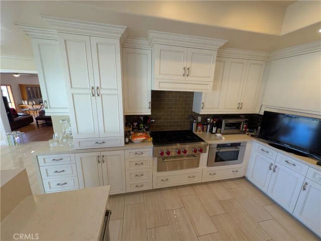 3742 Hollins, Claremont, CA 91711
