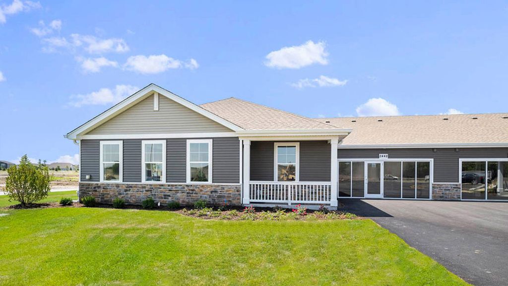 1095 Savannah Lane, Pingree Grove, IL 60140