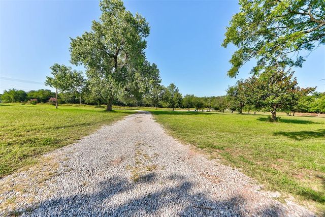 16701 NE 23rd st Street, Choctaw, OK 73020
