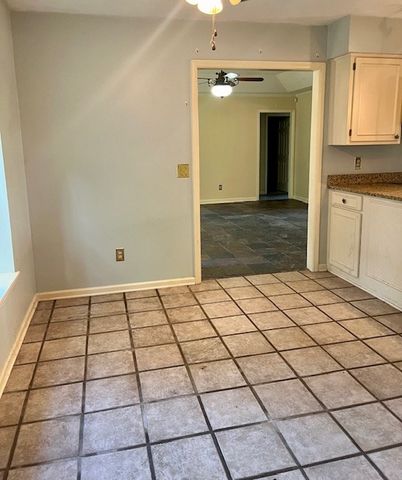 182 Lee Road 0980, Smiths Station, AL 36877