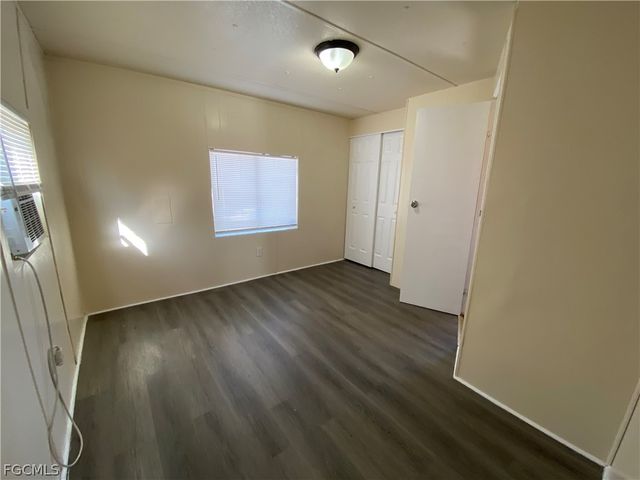 7877 Suncoast DR, North Fort Myers, FL 33917