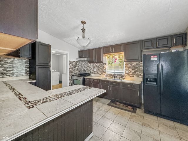 1902 S Delaware Street, Indianapolis, IN 46225