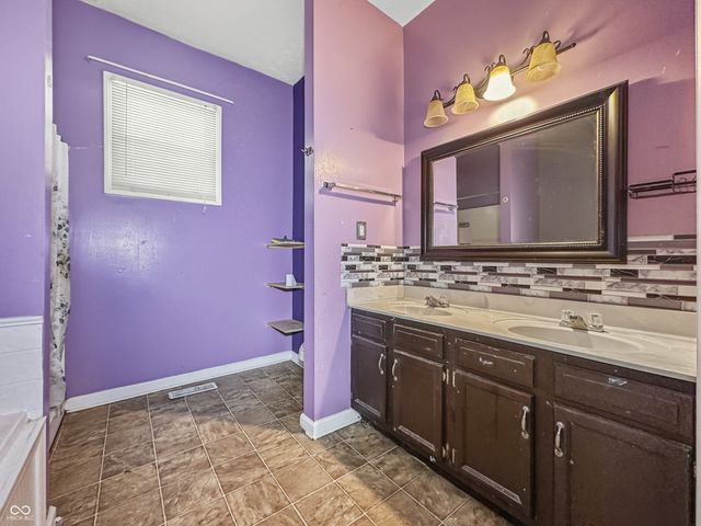 1902 S Delaware Street, Indianapolis, IN 46225