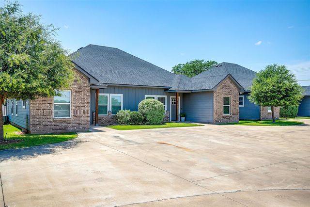 2710 James, Granbury, TX 76049