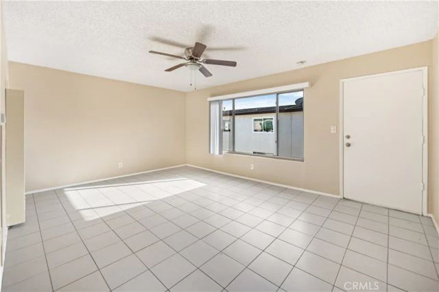 1050 Gaviota, Long Beach, CA 90813