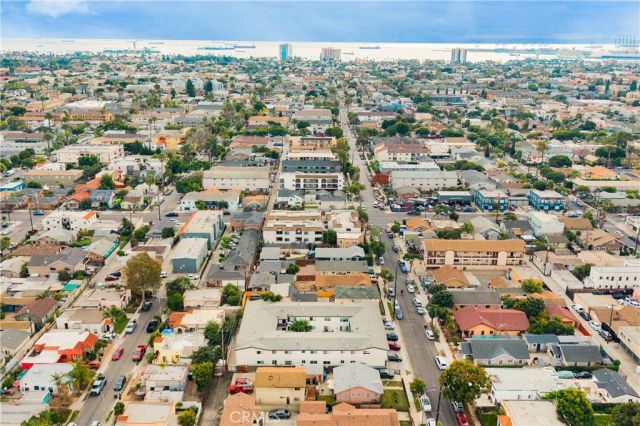 1050 Gaviota, Long Beach, CA 90813