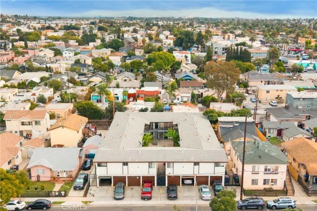 1050 Gaviota, Long Beach, CA 90813