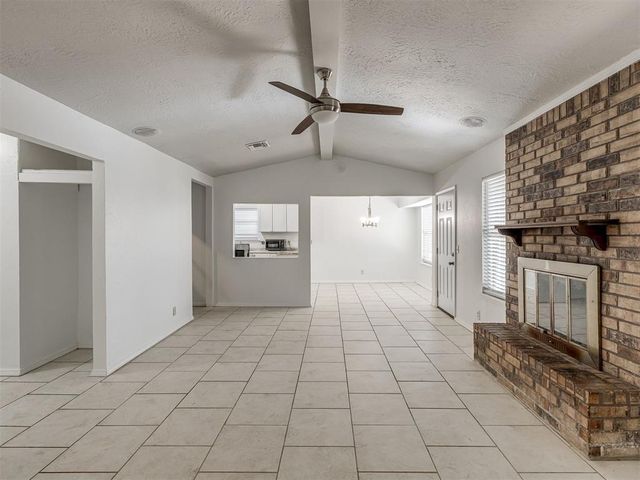 4721 Forest Hills Drive, Noble, OK 73068