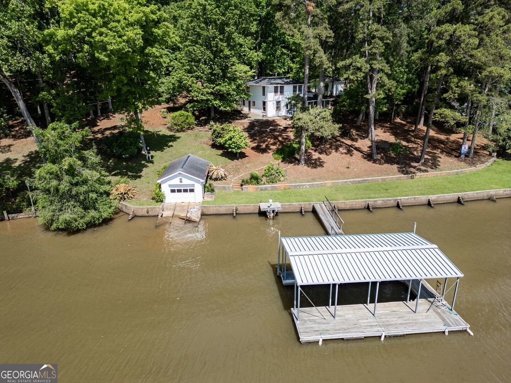 185 Crestview Road, Jackson, GA 30233