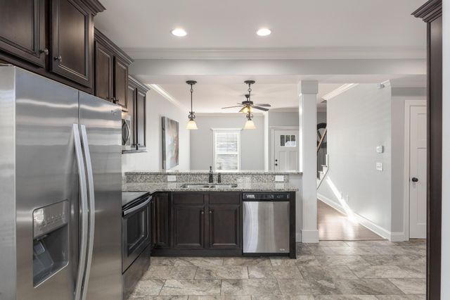 1344 Weeks Drive, NE, Cleveland, TN 37312
