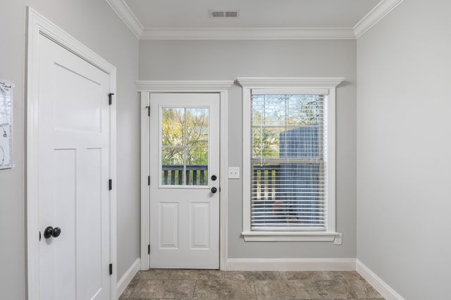 1344 Weeks Drive, NE, Cleveland, TN 37312