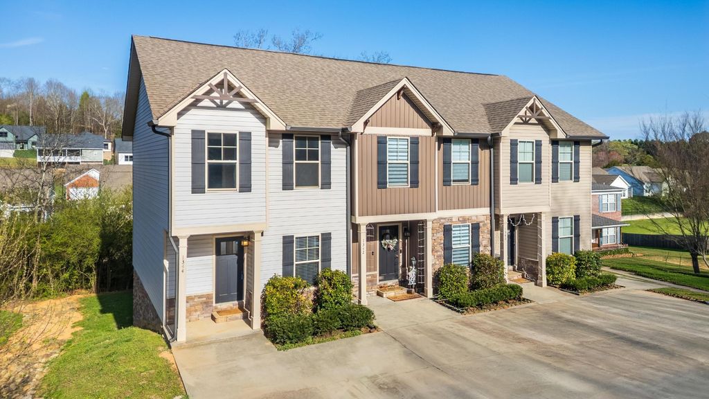 1344 Weeks Drive, NE, Cleveland, TN 37312