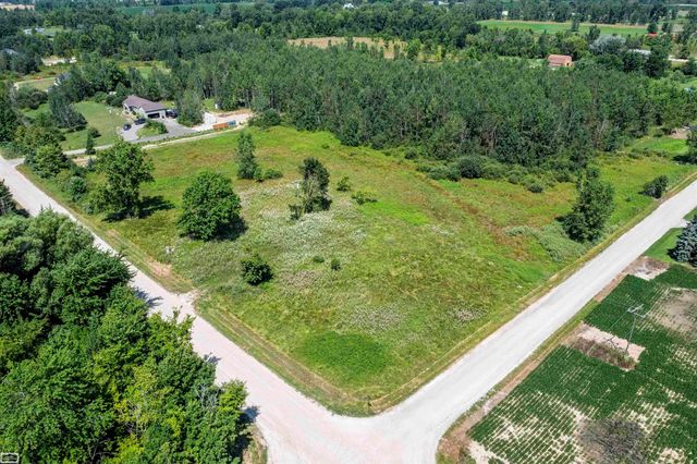 2005 Braidwood Road, Riley, MI 48041