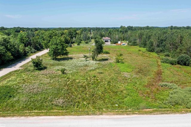 2005 Braidwood Road, Riley, MI 48041