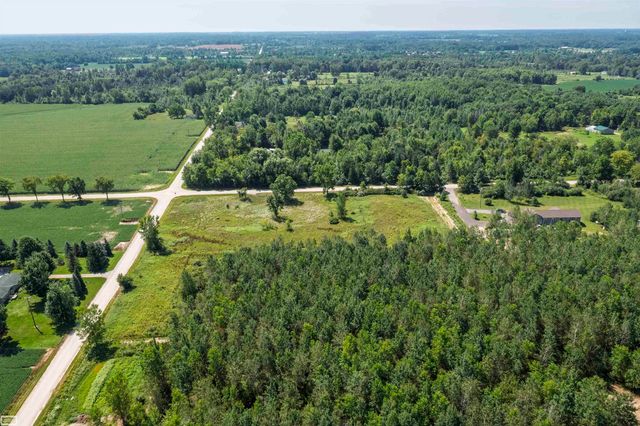 2005 Braidwood Road, Riley, MI 48041