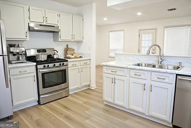 2250 Berkeley Creek Court, Duluth, GA 30096