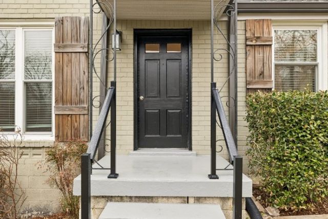 720 Cameo Dr, Nashville, TN 37211