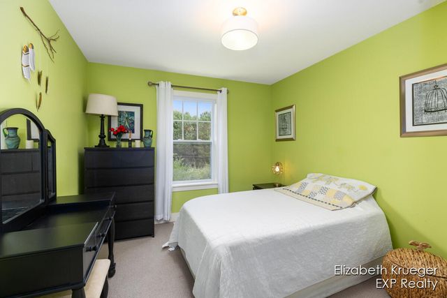 5810 Larson Lane, Muskegon, MI 49444