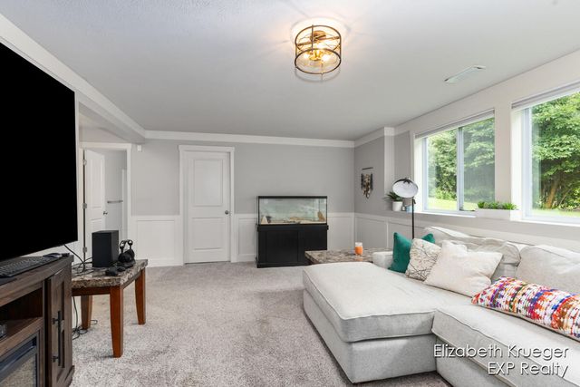 5810 Larson Lane, Muskegon, MI 49444