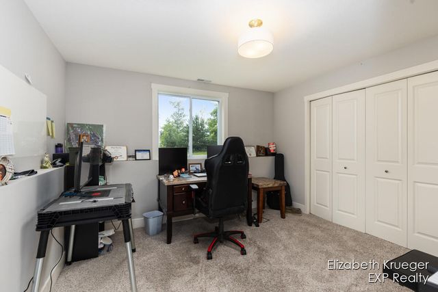 5810 Larson Lane, Muskegon, MI 49444