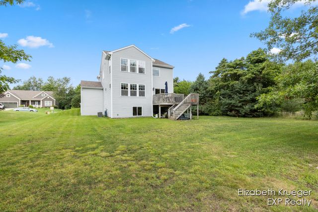 5810 Larson Lane, Muskegon, MI 49444