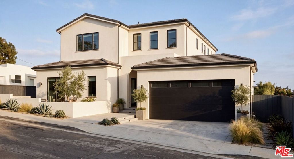 720 Lachman Lane, Los Angeles, CA 90272 — exterior